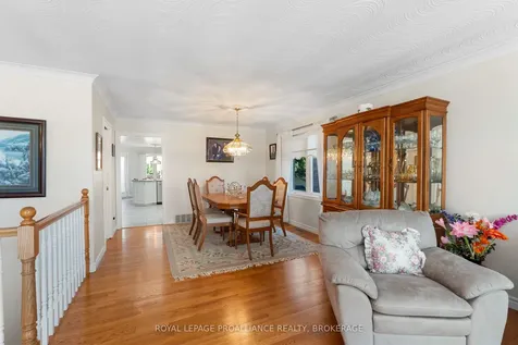 377 Briarwood Drive Kingston ON K7M 7V2