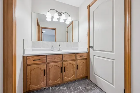 7189 Ariss Valley Road Guelph/eramosa ON N0B 1B0
