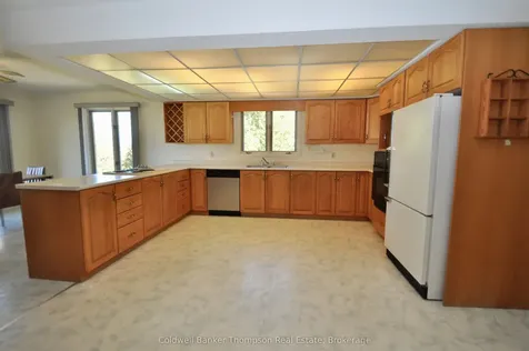 625 Bayshore Boulevard Huntsville ON P1H 1Z1