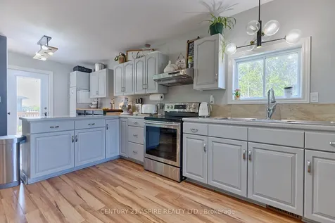509 Roy Street E Laurentian Valley ON K8A 6R1