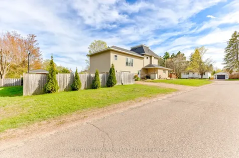 509 Roy Street E Laurentian Valley ON K8A 6R1