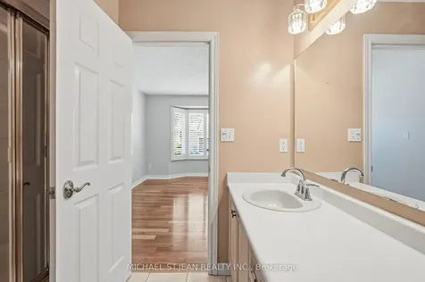 590 8 Highway Hamilton ON L8G 5G4