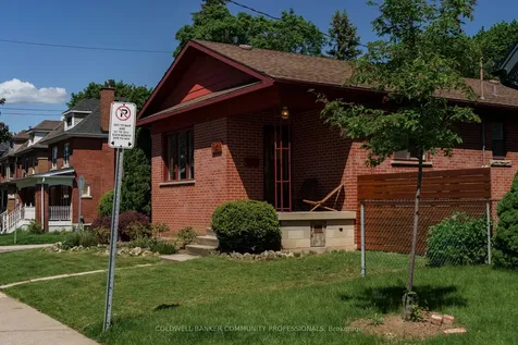141 Rothsay Avenue Hamilton ON L8M 3G5