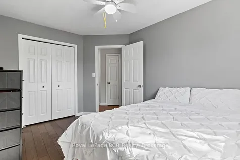2512 8th Avenue A N/a E Owen Sound ON N4K 6W5
