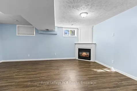 2512 8th Avenue A N/a E Owen Sound ON N4K 6W5