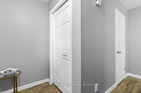 2512 8th Avenue A N/a E Owen Sound ON N4K 6W5