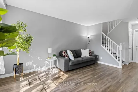 2512 8th Avenue A N/a E Owen Sound ON N4K 6W5