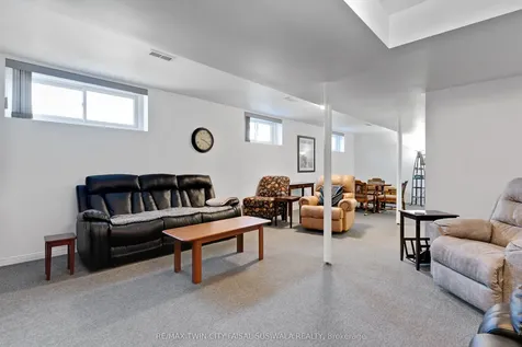 77 Mctague Drive Cambridge ON N1T 1L7