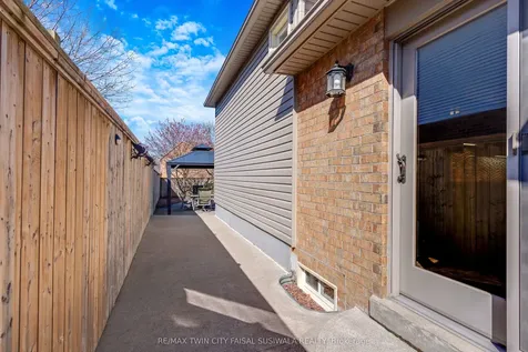 77 Mctague Drive Cambridge ON N1T 1L7