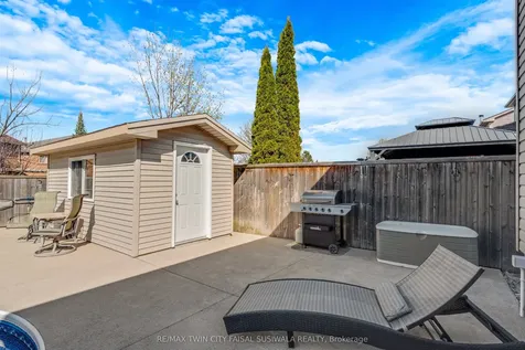 77 Mctague Drive Cambridge ON N1T 1L7