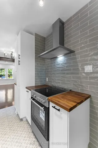 28 Grantham Avenue St. Catharines ON L2P 3B4