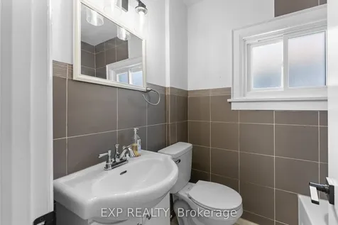 28 Grantham Avenue St. Catharines ON L2P 3B4