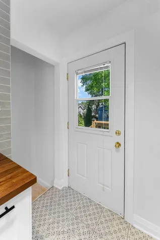 28 Grantham Avenue St. Catharines ON L2P 3B4
