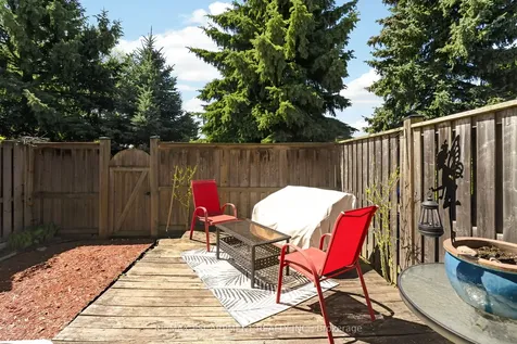 1675 Upper Gage Avenue Hamilton ON L8W 3R8