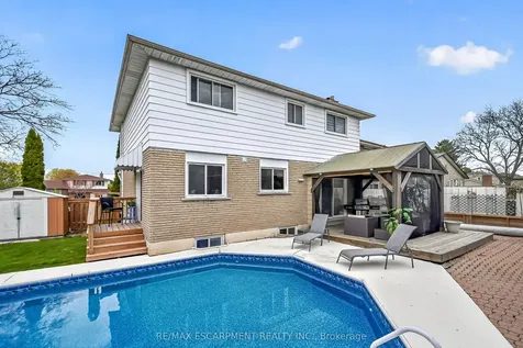 31 Maynard Street Hamilton ON L9B 1R9