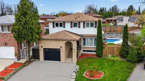 31 Maynard Street Hamilton ON L9B 1R9