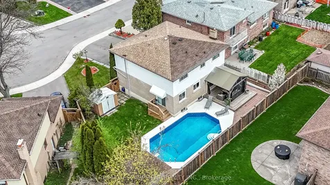 31 Maynard Street Hamilton ON L9B 1R9
