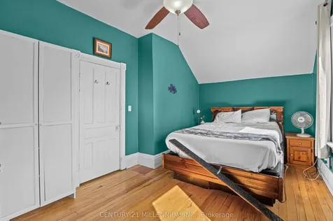 22 Crozier Street East Luther Grand Valley ON L9W 5N6