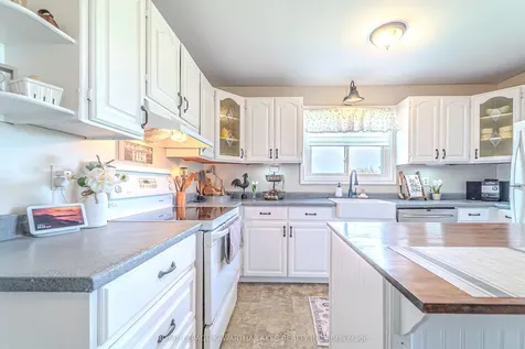 513 Taylors Road Kawartha Lakes ON K0M 2M0