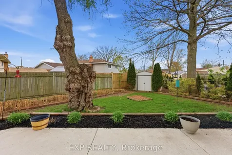7551 Fern Avenue Niagara Falls ON L2G 5H6