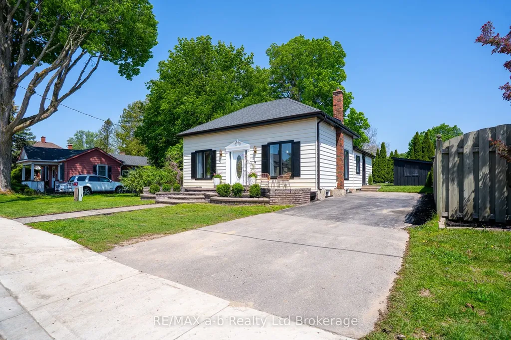 56 Givins Street Woodstock ON N4S 5Y9