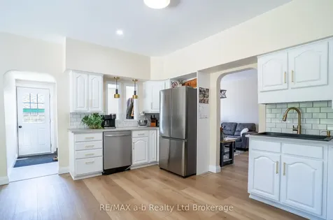 56 Givins Street Woodstock ON N4S 5Y9