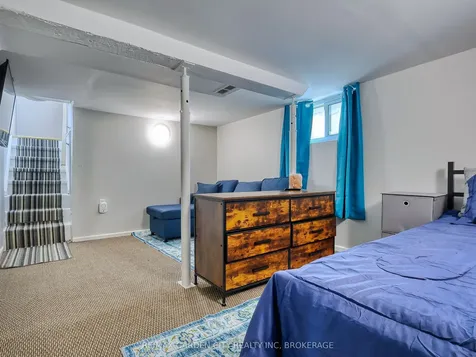 84 Lincoln Avenue St. Catharines ON L2P 2C9