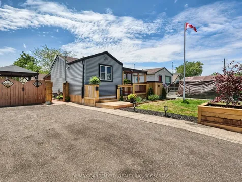 84 Lincoln Avenue St. Catharines ON L2P 2C9