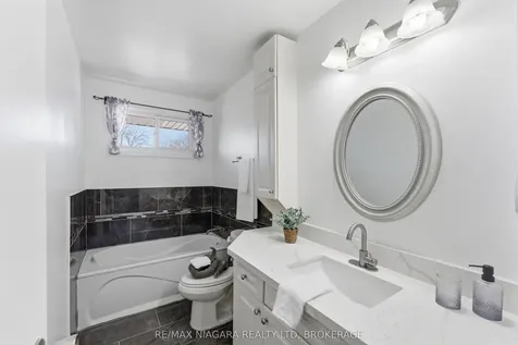 45 Meredith Drive St. Catharines ON L2M 6R5