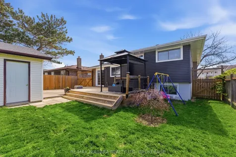45 Meredith Drive St. Catharines ON L2M 6R5
