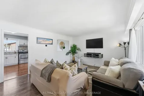 45 Meredith Drive St. Catharines ON L2M 6R5