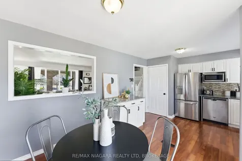 45 Meredith Drive St. Catharines ON L2M 6R5