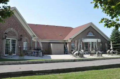 49 Riveroaks Drive Hamilton ON L0R 1W0