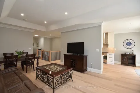 49 Riveroaks Drive Hamilton ON L0R 1W0