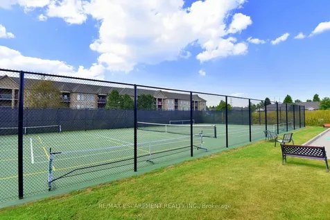 49 Riveroaks Drive Hamilton ON L0R 1W0