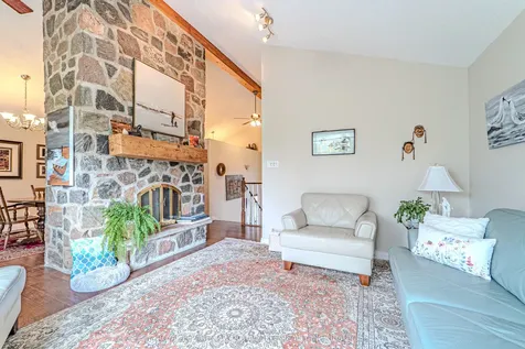 1032 Zion Road Kawartha Lakes ON K0M 2C0