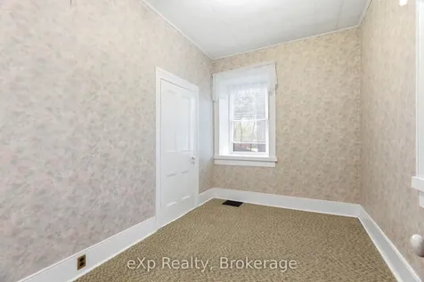208 Mary Street Brockton ON N0G 2V0