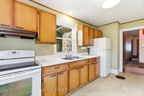 208 Mary Street Brockton ON N0G 2V0