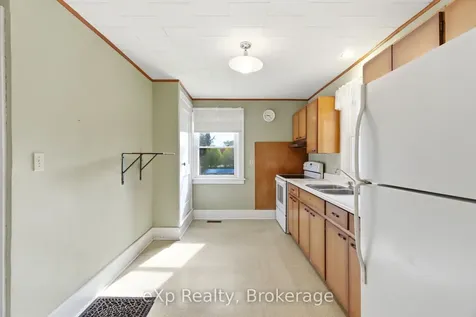 208 Mary Street Brockton ON N0G 2V0
