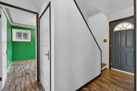 551 Rose Avenue Peterborough ON K9J 4E6
