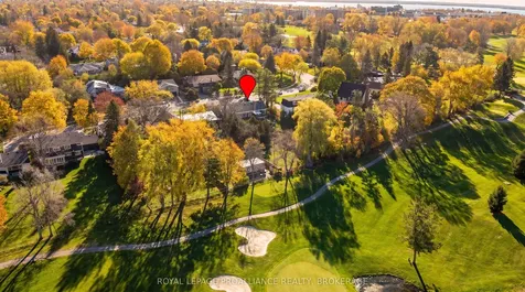 209 Fairway Hill Crescent Kingston ON K7M 2B5