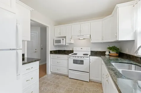 15 Pond View Drive Wellesley ON N0B 2T0