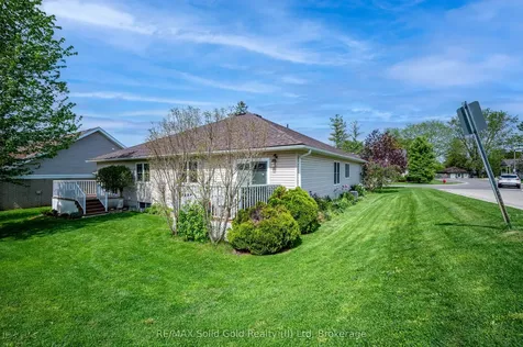 15 Pond View Drive Wellesley ON N0B 2T0