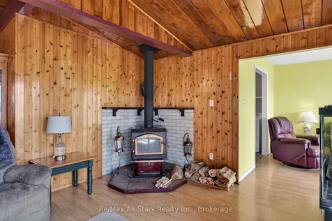 132 Fenelon Drive Kawartha Lakes ON K0M 1G0