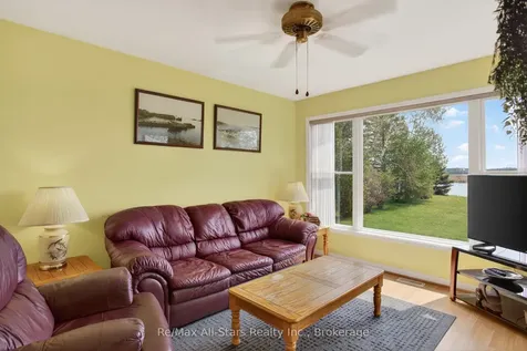 132 Fenelon Drive Kawartha Lakes ON K0M 1G0