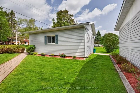 132 Fenelon Drive Kawartha Lakes ON K0M 1G0