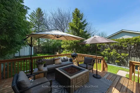 30 Barker Drive Kingston ON K7K 6X6