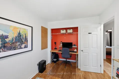 30 Barker Drive Kingston ON K7K 6X6
