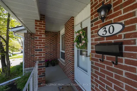 30 Barker Drive Kingston ON K7K 6X6