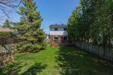 30 Barker Drive Kingston ON K7K 6X6